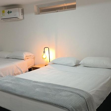Hotel Aeropuerto Cartagena Bagian luar foto