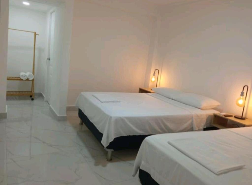 Hotel Aeropuerto Cartagena Bagian luar foto